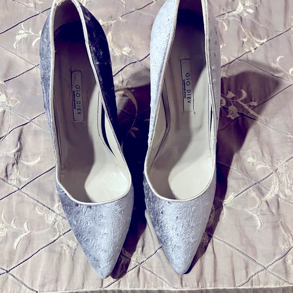 Gio Diev designer shoe in size 8/39 and made in Italy.